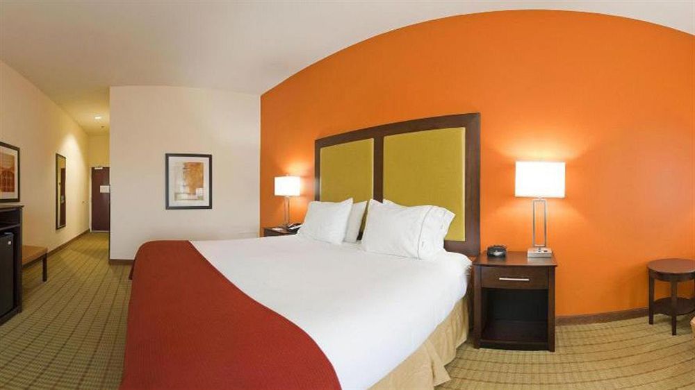 Holiday Inn Express Florence Northeast By Ihg Buitenkant foto